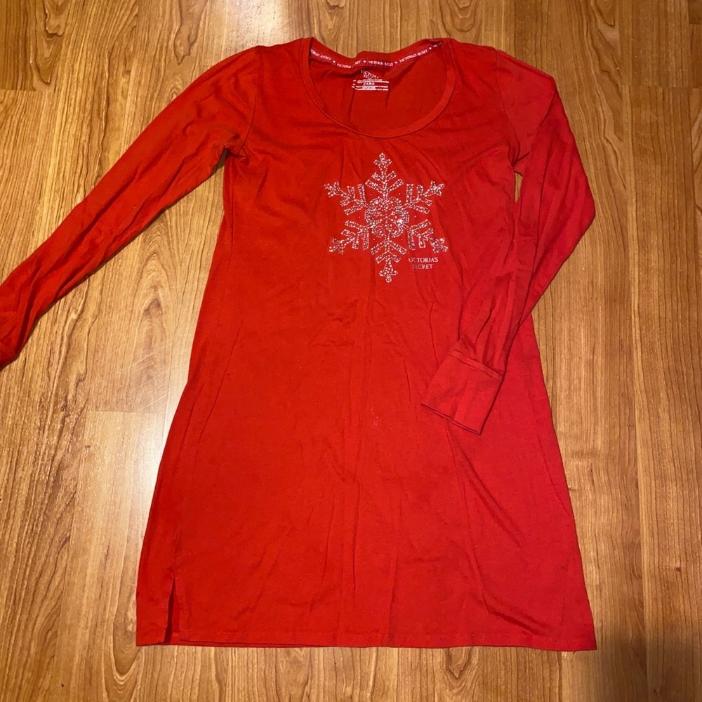 Victoria Secret snowflake Long Sleeve Woman’s Smal